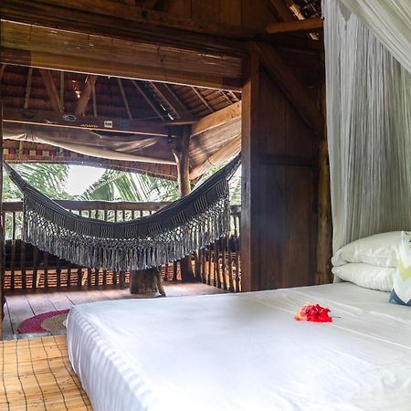 Hotel Mentawai Surf Camp Muarasiberut Exterior foto